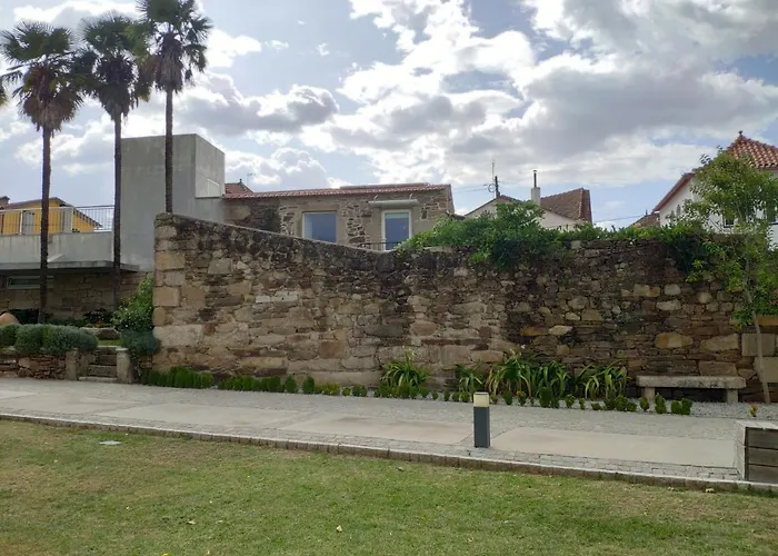 Solar De Maceira 3* Seia