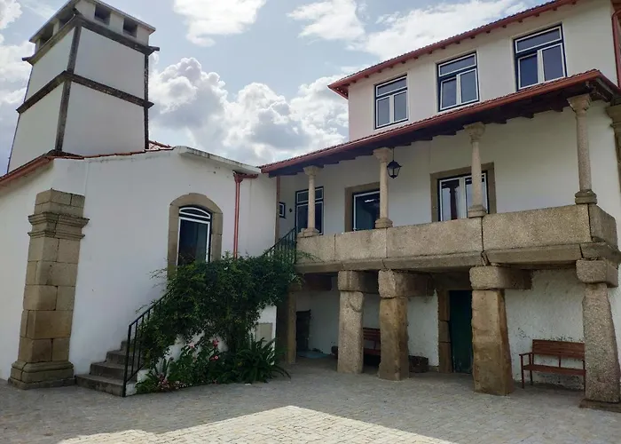 Ξενοδοχείο με διαμερίσματα Solar De Maceira 3*